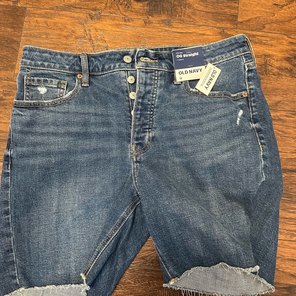 Old Navy High-Rise OG Straight Denim Shorts